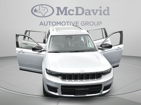 Used 2021 Jeep Grand Cherokee L Limited AWD/4WD image 44