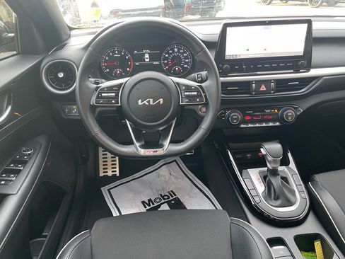 Certified 2024 Kia Forte GT-Line image 21