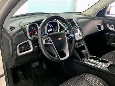 Used 2016 Chevrolet Equinox LT w/ Convenience Package FWD image 2