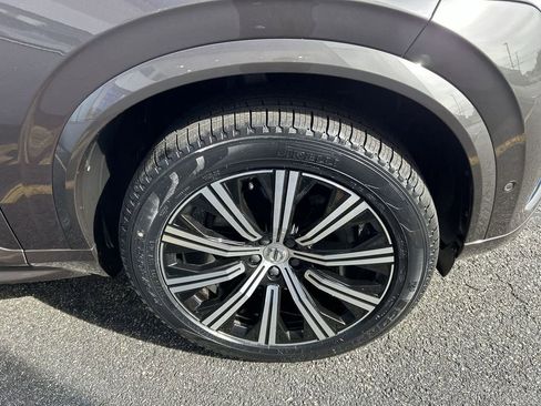 Certified 2023 Volvo XC90 B6 Plus w/ Protection Package AWD/4WD image 13