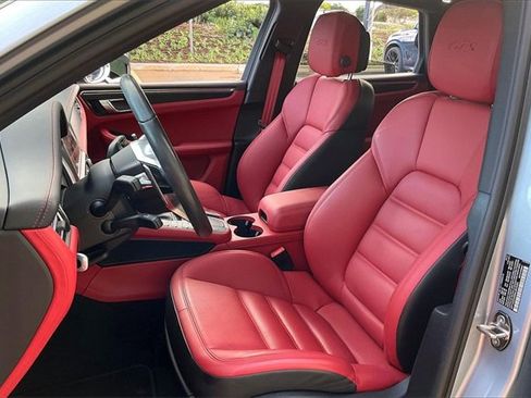 Used 2021 Porsche Macan GTS image 24