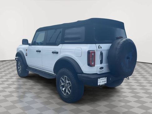 Used 2022 Ford Bronco Badlands AWD/4WD image 7