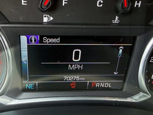 Used 2017 Chevrolet Malibu LT w/ Leather Package FWD image 19
