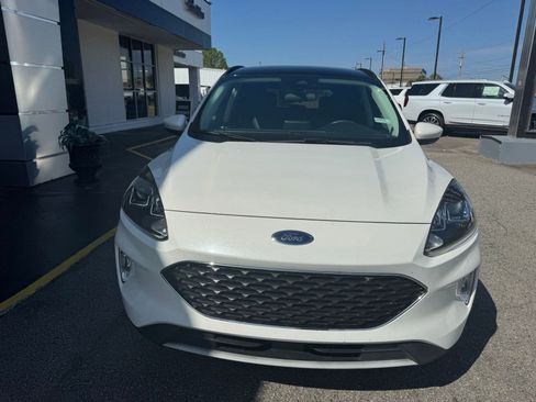 Used 2022 Ford Escape SEL image 3
