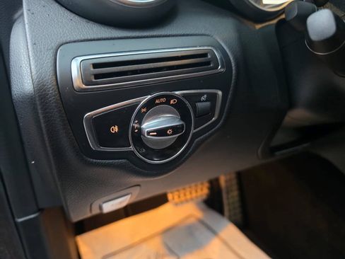 Used 2015 Mercedes-Benz C 300 Sedan image 51