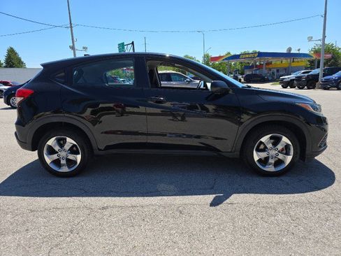 Used 2019 Honda HR-V LX image 6