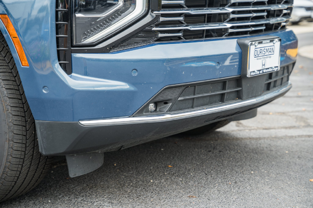 Used 2026 Chevrolet Tahoe Premier AWD/4WD image 15