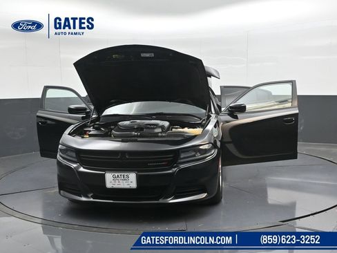 Used 2019 Dodge Charger SXT image 51