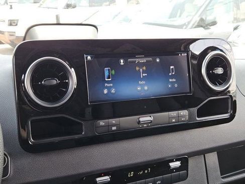 New 2025 Mercedes-Benz Sprinter 2500 image 23