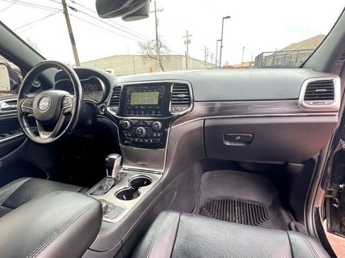 Used 2021 Jeep Grand Cherokee Limited w/ Luxury Group II AWD/4WD image 11