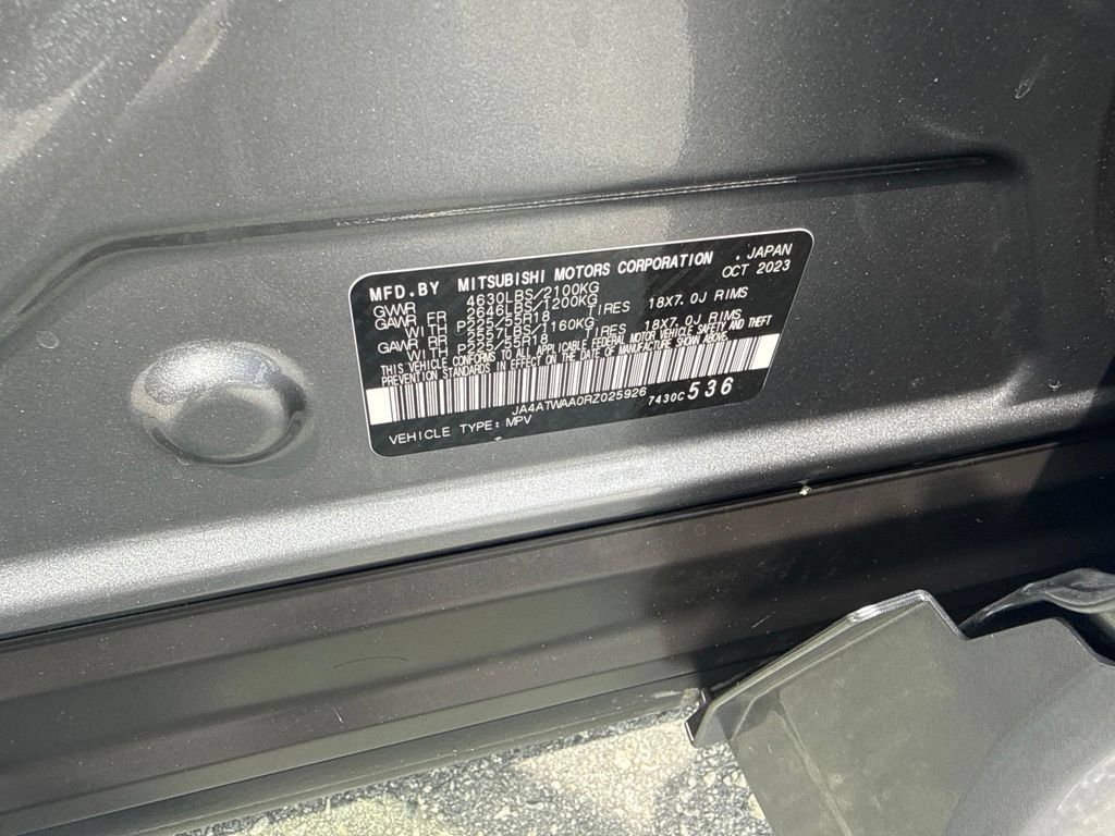 Used 2024 Mitsubishi Eclipse Cross SEL AWD/4WD image 24