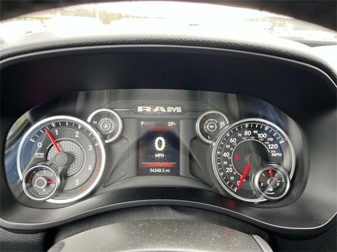 Used 2024 RAM 3500 Big Horn image 36