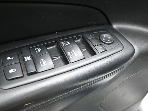 Used 2014 Jeep Grand Cherokee Laredo w/ Quick Order Package 23E AWD/4WD image 11