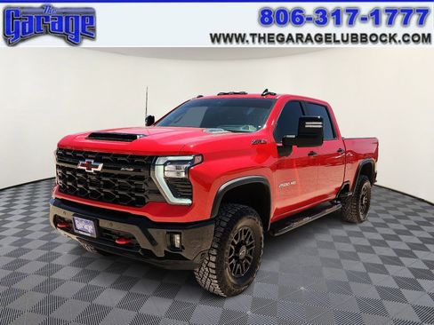 Used 2025 Chevrolet Silverado 2500 ZR2 w/ Technology Package AWD/4WD image 1