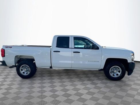 Used 2019 Chevrolet Silverado 1500 W/T w/ WT Convenience Package AWD/4WD image 5