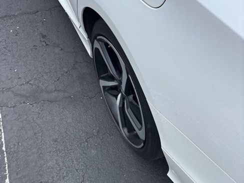 Used 2021 Honda Accord Sport image 8