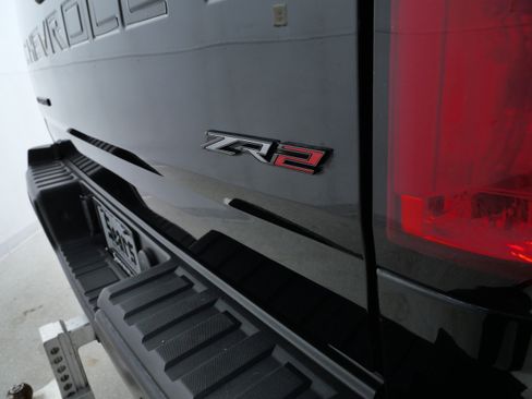 Used 2022 Chevrolet Colorado ZR2 AWD/4WD image 6