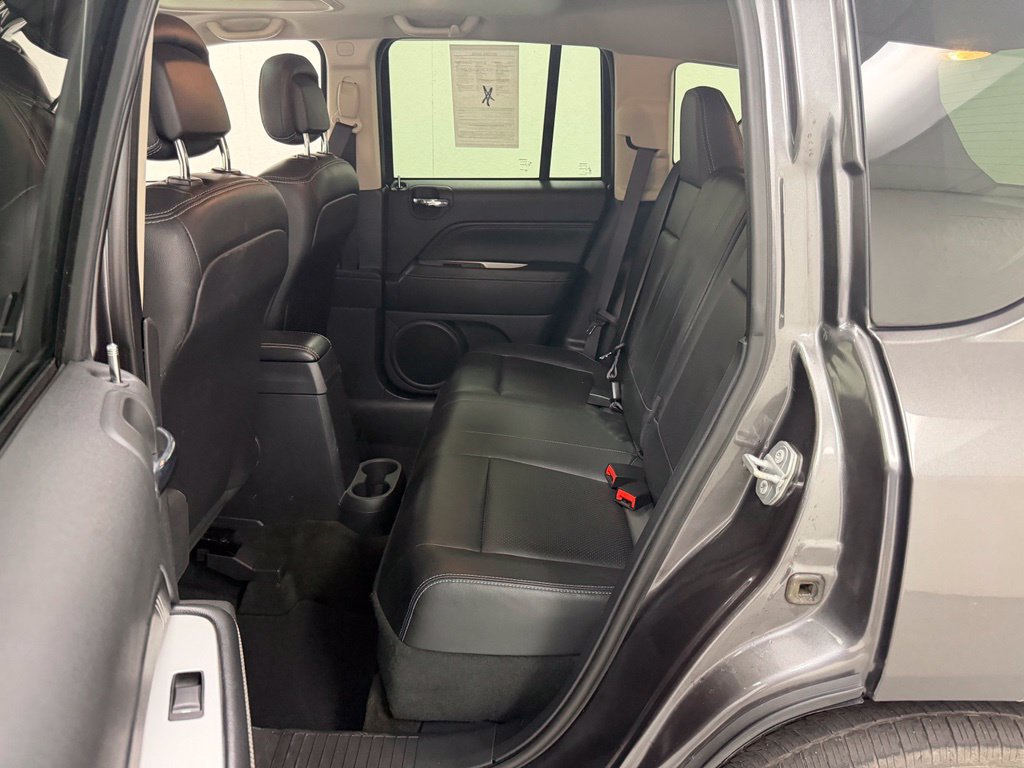 Used 2016 Jeep Compass High Altitude FWD image 16