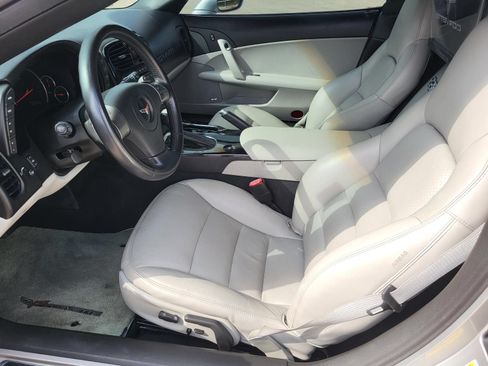 Used 2008 Chevrolet Corvette Convertible w/ Preferred Equipment Group RWD image 19