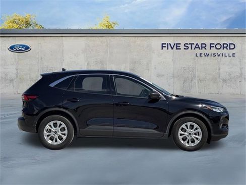 Used 2023 Ford Escape Active image 3