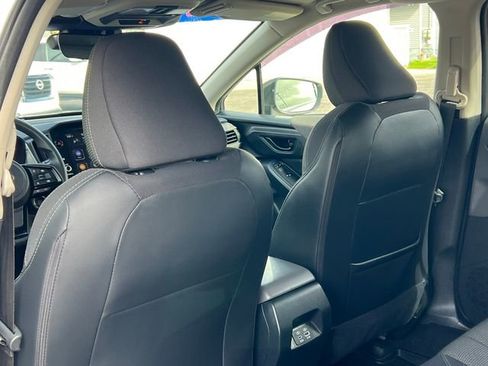 Used 2024 Subaru Crosstrek 2.0i Premium image 32