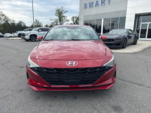 Used 2023 Hyundai Elantra SEL w/ Convenience Package image 8