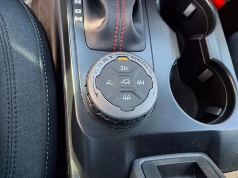 New 2025 Ford Bronco Heritage Edition image 13