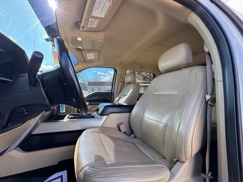 Used 2017 Ford F250 Lariat w/ FX4 Off-Road Package image 16