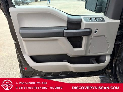 Used 2017 Ford F150 XL w/ Equipment Group 101A Mid image 10