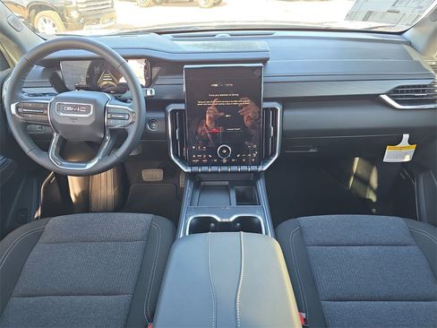 New 2025 GMC Acadia Elevation image 9