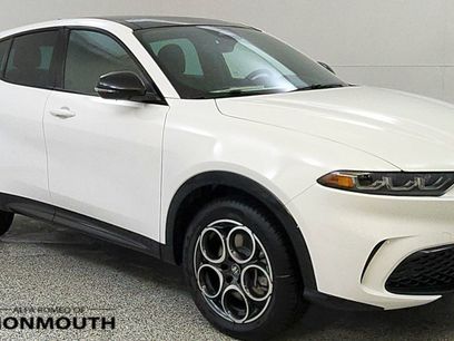 New 2025 Alfa Romeo Tonale w/ Premium Package