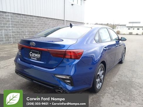Used 2020 Kia Forte LXS image 3
