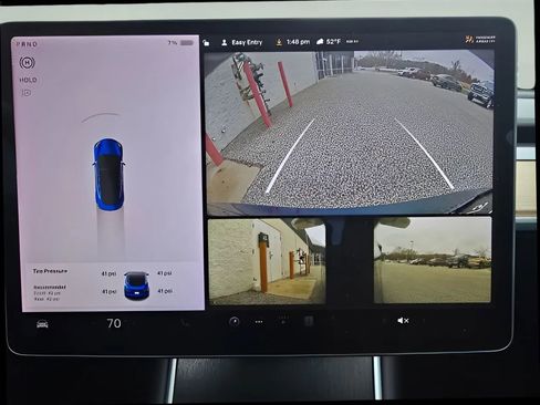 Used 2018 Tesla Model 3 Long Range image 19