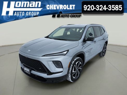 Used 2025 Buick Enclave Sport Touring image 1