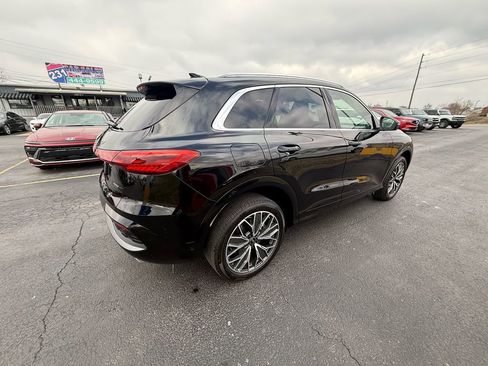 Used 2025 Audi Q5 Premium Plus w/ Premium Plus image 3