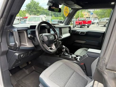 Used 2021 Ford Bronco Outer Banks AWD/4WD image 15