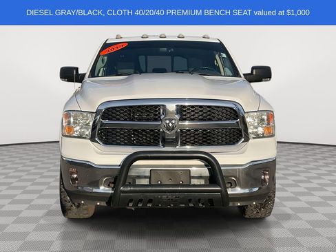 Certified 2019 RAM 1500 Classic SLT w/ Luxury Group image 2