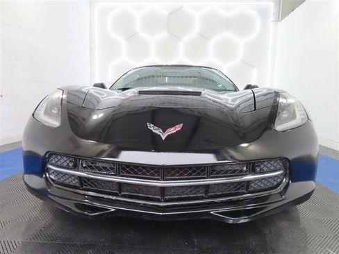 Used 2019 Chevrolet Corvette Stingray Convertible w/ 3LT Preferred Equipment Group RWD image 2
