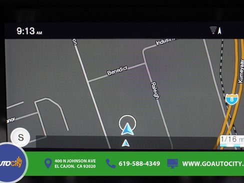 Used 2017 Volvo XC60 T6 R-Design w/ Climate Package AWD/4WD image 20