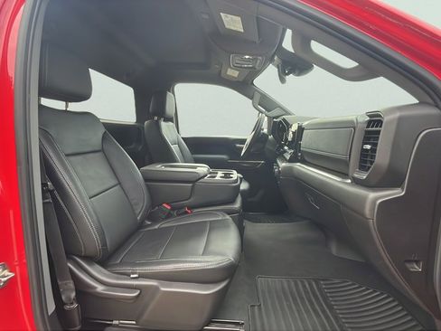 Used 2025 Chevrolet Silverado 2500 LT AWD/4WD image 17