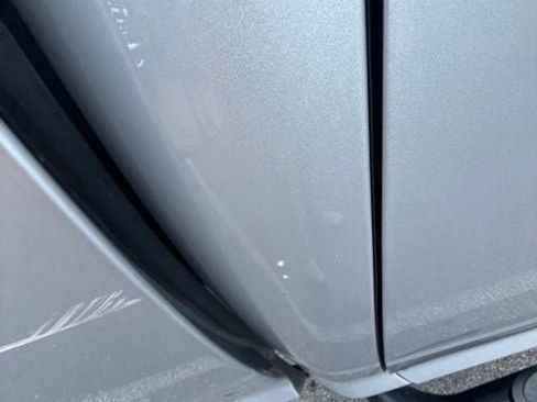 Used 2019 RAM 1500 Classic SLT AWD/4WD image 21