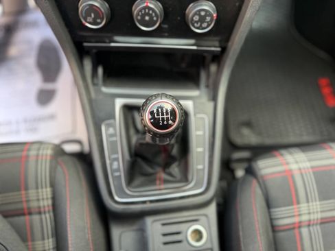 Used 2017 Volkswagen GTI S image 32