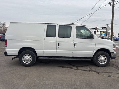 Used 2012 Ford E-250 and Econoline 250 w/ PWR Group image 5