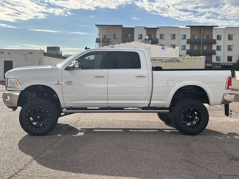 Used 2018 RAM 2500 Longhorn AWD/4WD image 7