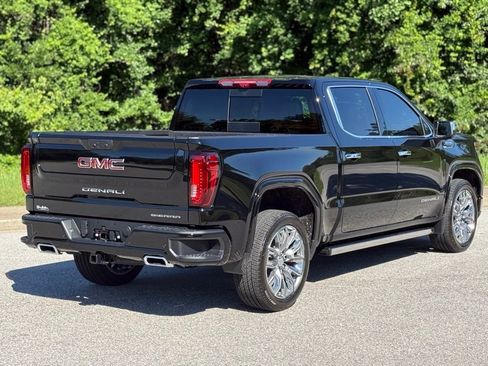 New 2026 GMC Sierra 1500 Denali w/ Denali Reserve Package AWD/4WD image 14
