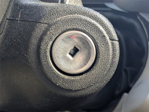 Used 2016 GMC Terrain SLT image 30