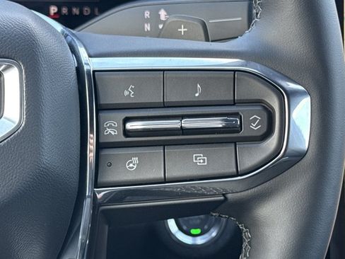 New 2026 GMC Terrain Elevation w/ Technology Package II AWD/4WD image 19