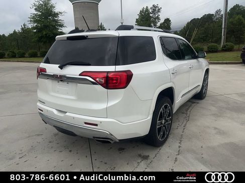 Used 2019 GMC Acadia Denali w/ Technology Package FWD image 4