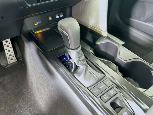 New 2026 Toyota Camry SE image 14