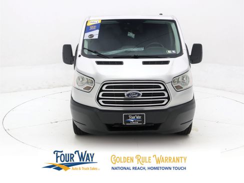 Used 2016 Ford Transit 150 XLT image 9